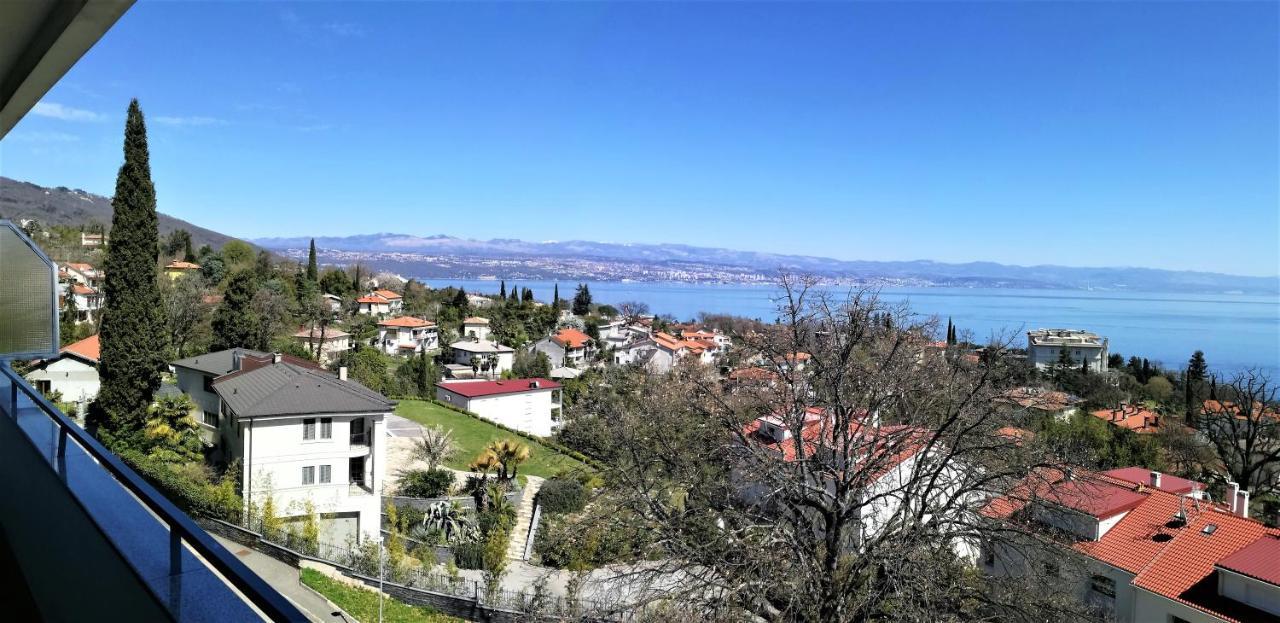 Leona Apartment Lovran Luaran gambar